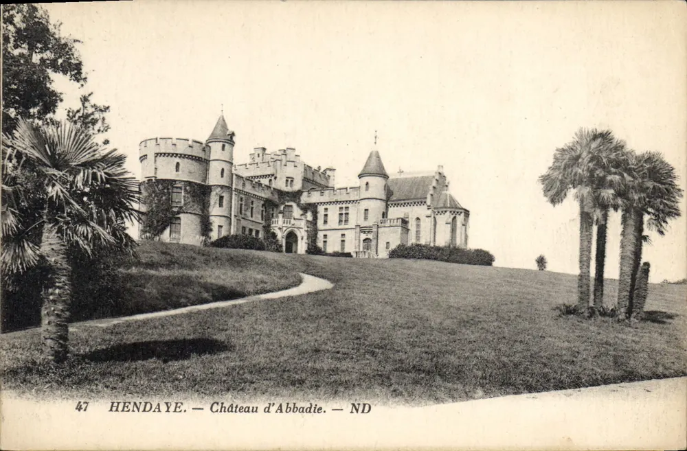 Hendaye — Castelo d'Abbadie — ND - Frente