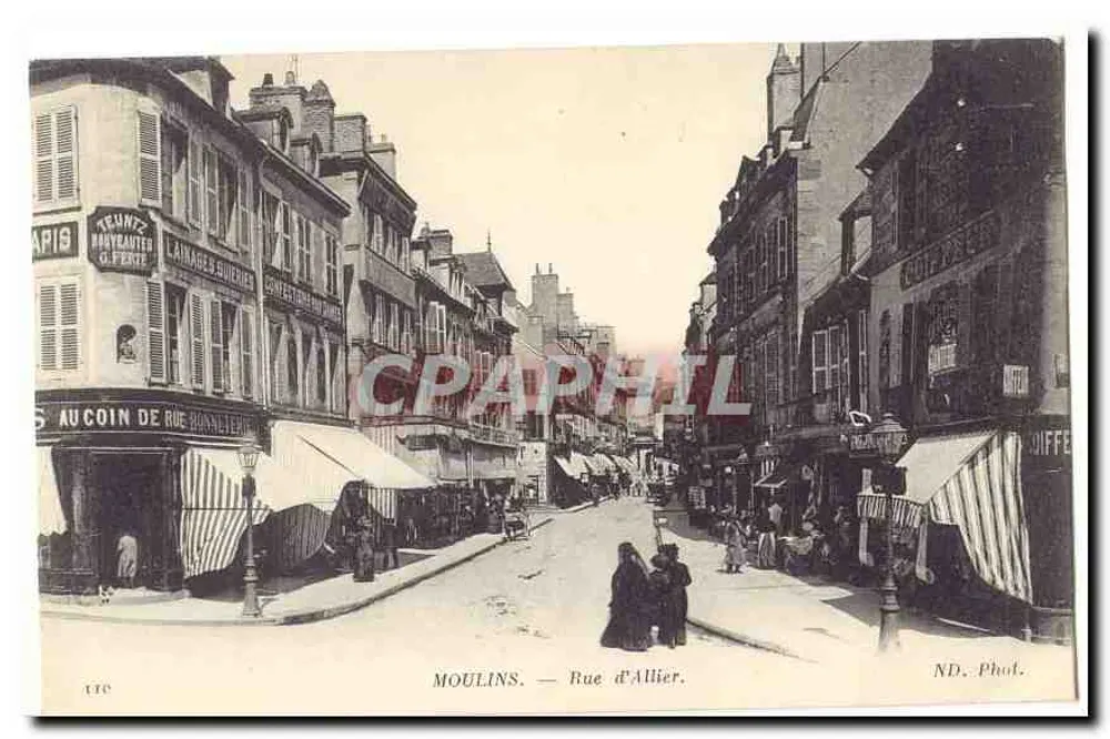 Moulin — Rue d'Allier — ND. Fot. - Frente