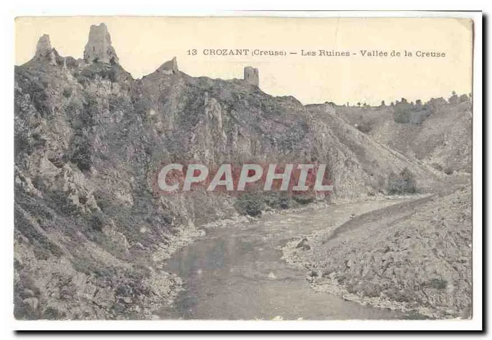 Crozant (Creuse) — As Ruínas — Vale da Creuse - Frente