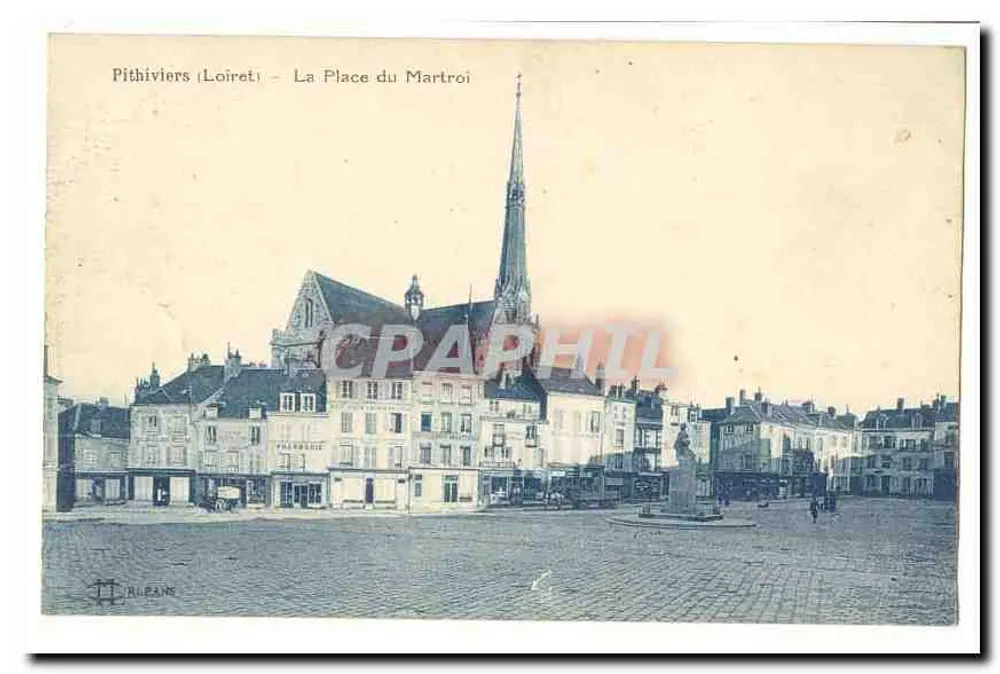 Pithiviers (Loiret) — A Place du Martroi — editor R. Lefèvre - Frente