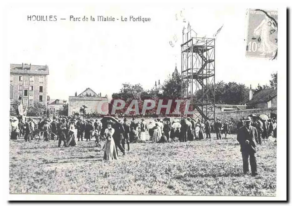 Houilles — Park der Stadtverwaltung — Der Portikus — A. Pelt, Houilles - Vorderseite