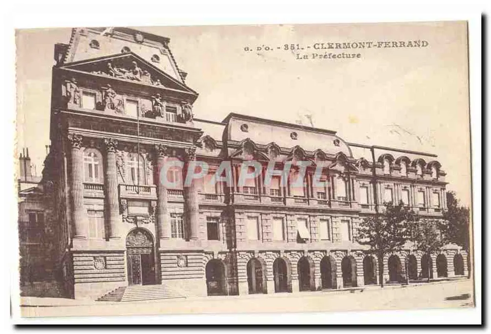 Clermont-Ferrand — A Prefeitura — g.d'o. - 351 - Frente