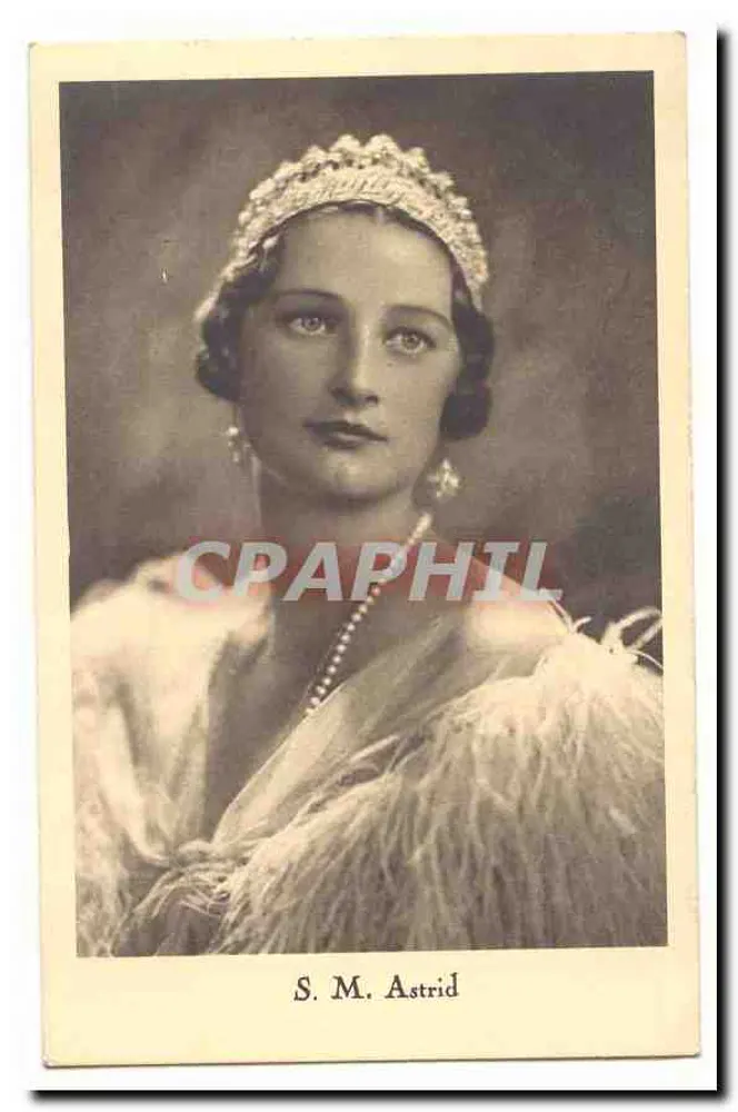 S.M. Astrid — Retrato - Frente