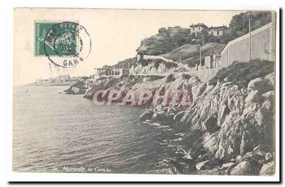 Marselha - A Corniche — vista da costa rochosa com casas e mar — editor não identificado, número de série não visível - Frente