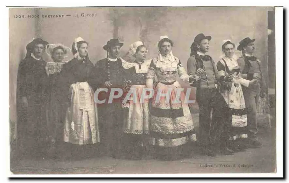Noëlle Bretonne — La Garotte — Coleção Verchill, Quimper - Frente