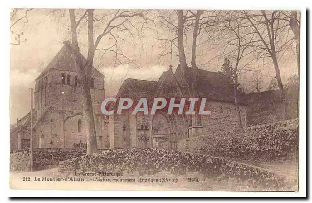Le Montier-d'Ahun — Die Kirche, historisches Denkmal (15. Jahrhundert) — MPA - Vorderseite