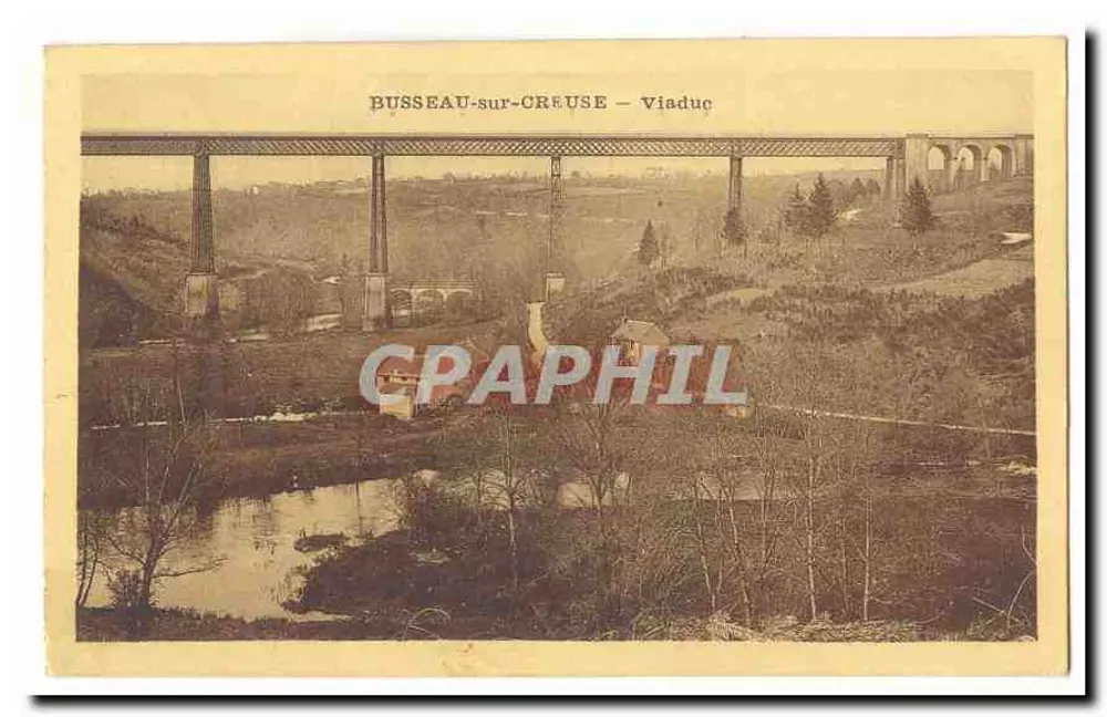Busseau-sur-Creuse — Viaduto — editor não visível - Frente