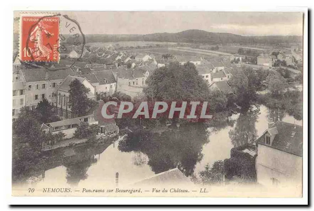 Nemours — Panorama über Beauregard — Ansicht des Schlosses — LL. - Vorderseite