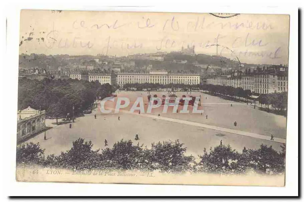 LYON — Vista aérea da Place Bellecour — P.L. - Frente