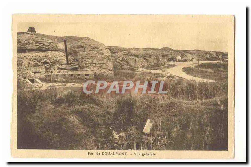 Fort Douaumont — Allgemeiner Blick - Vorderseite