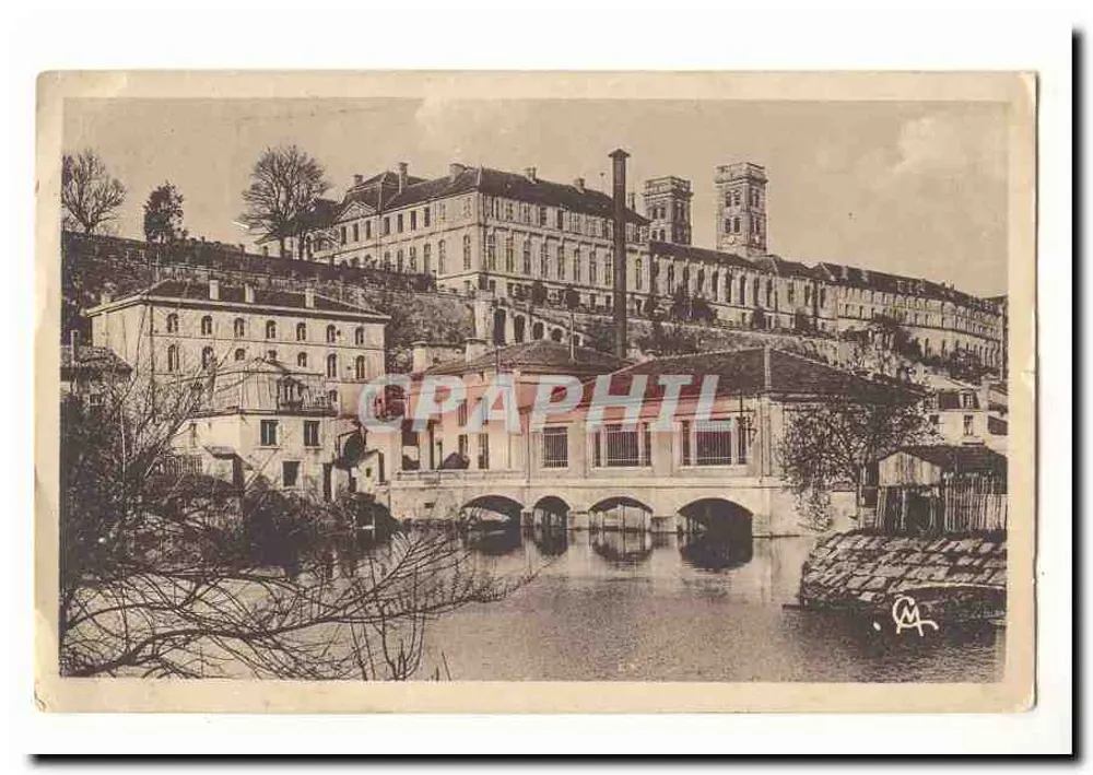Aussicht auf die Stadt — Brücke und Gebäude auf dem Hügel — Verleger unbekannt - Vorderseite