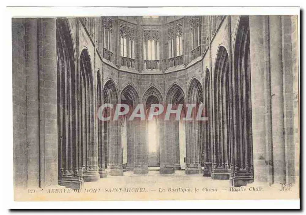 Abadia do Monte Santo Michel — A Basílica, o Coro - Frente