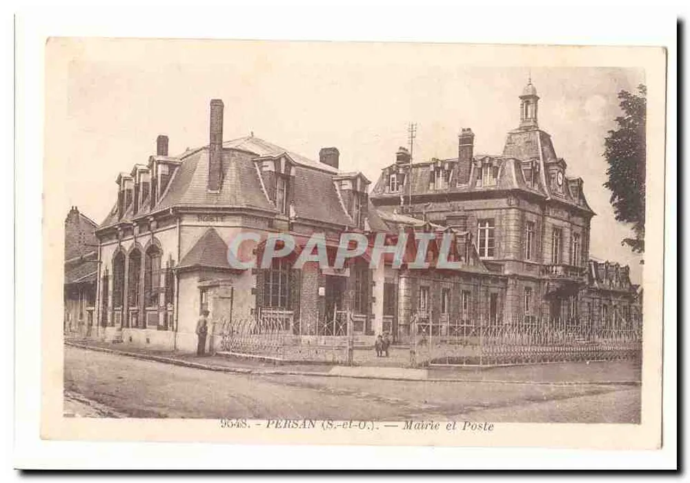 PERSAN (S.-et-O.) — Mairie e Posto - Frente