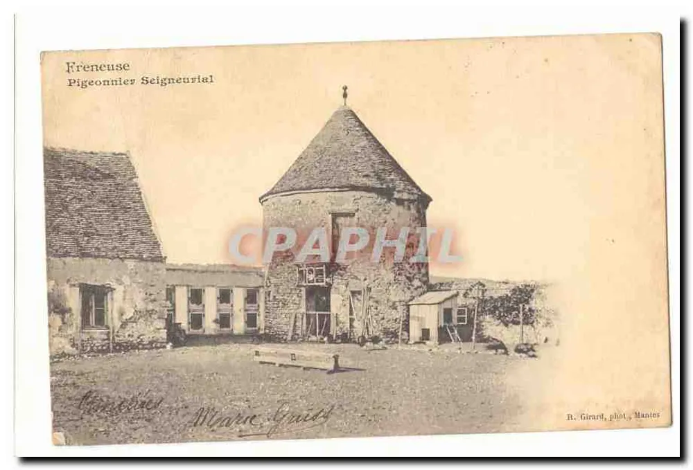 Freneneuse — pigeonnier seigneurial — R. Girard, phot. Manies - Vorderseite