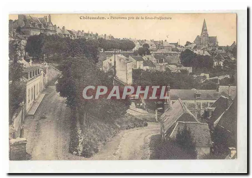 Châteaudun — Panorama tirado da Subprefeitura — editor não visível - Frente