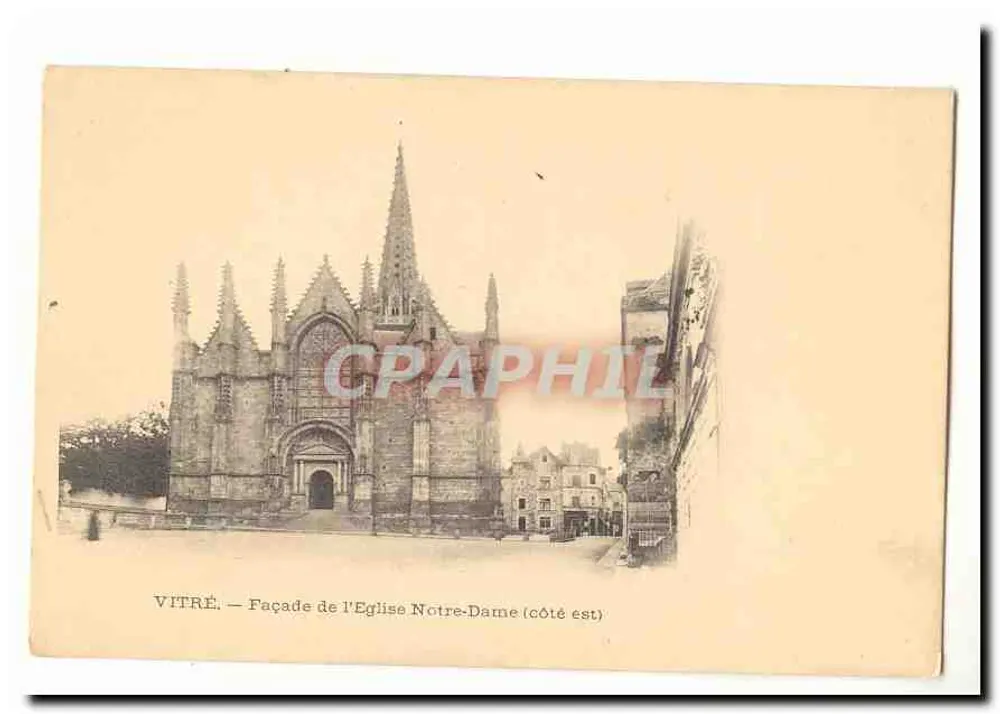 VITRÉ — Facciata della Chiesa di Notre-Dame (lato est) - Recto