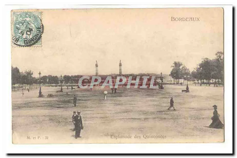Esplanada dos Quinconces — Bordeaux — M. e F. - 32 - Frente