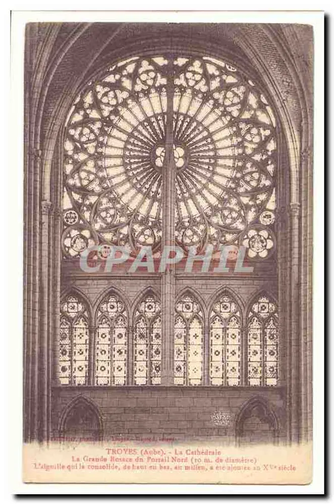 Troyes (Aube) - Die Kathedrale - Die Große Rose am Nordportal (10 m. Durchmesser) - Vorderseite