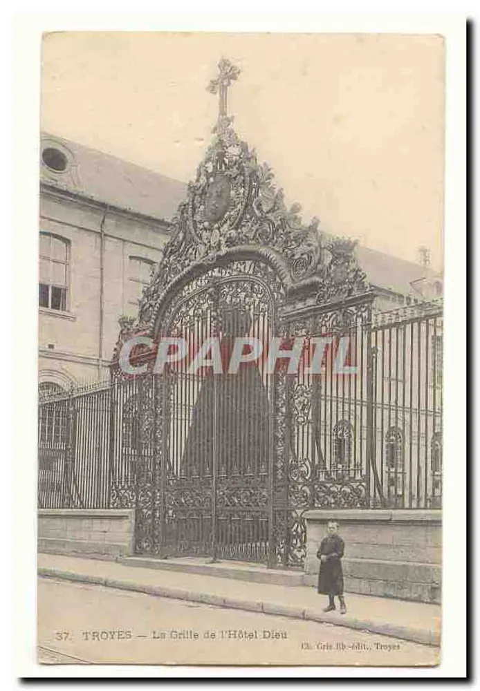 Troyes — Das Tor des Hôtel-Dieu — Ch. Gris lib.-édit., Troyes - Vorderseite