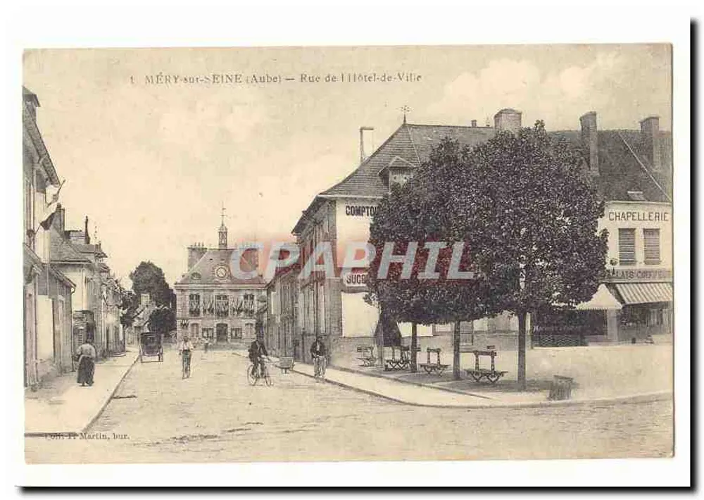 MÉRY-sur-SEINE (Aube) — Straße des Rathauses - Vorderseite