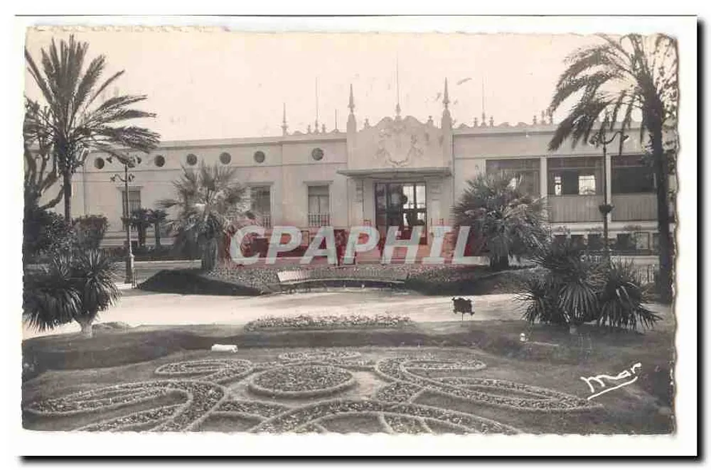 Jardim de verão — Hotel de cidade de Marrakech — Marrocos - Frente