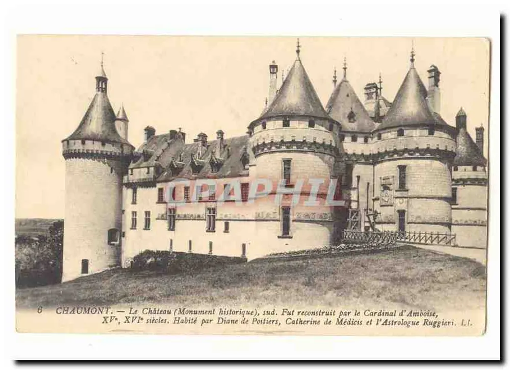 Chaumont — Das Schloss (Historisches Denkmal), südlich — von Kardinal d'Amboise wiederhergestellt, 15. und 16. Jahrhundert - Vorderseite