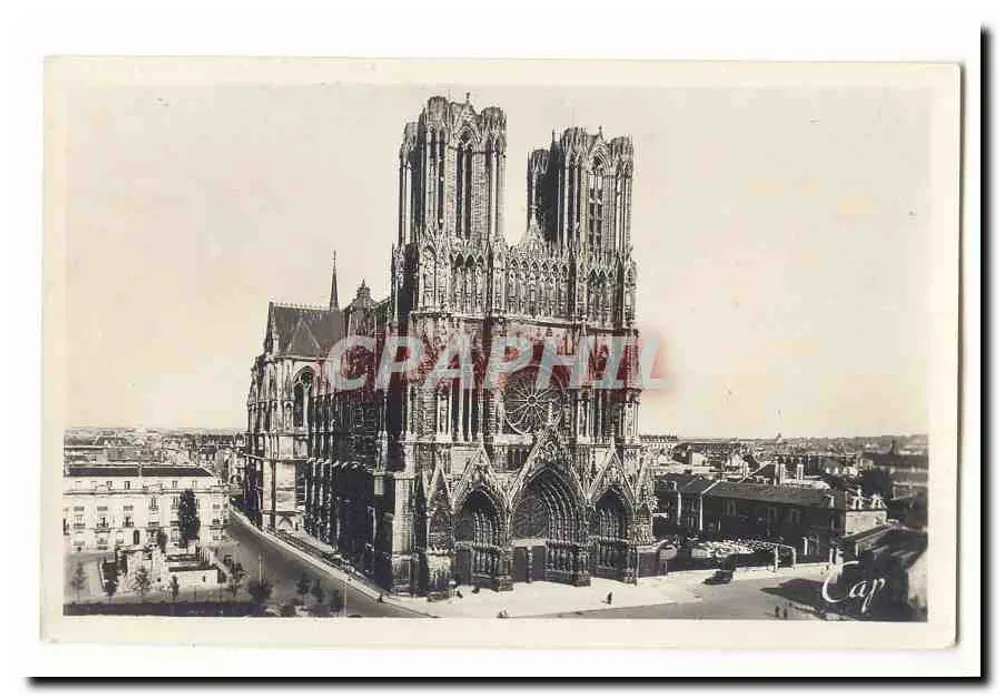 Catedral de Nossa Senhora de Reims — vista da fachada — Editor Eap - Frente