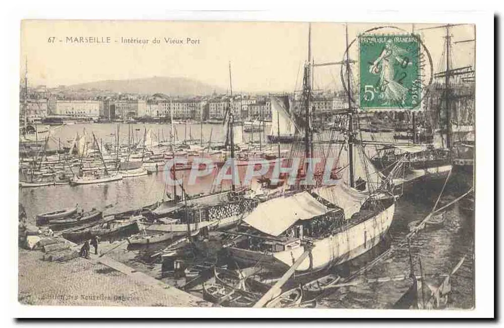 Marseille — Interior do Velho Port — Edição das Novas Geográficas - Frente