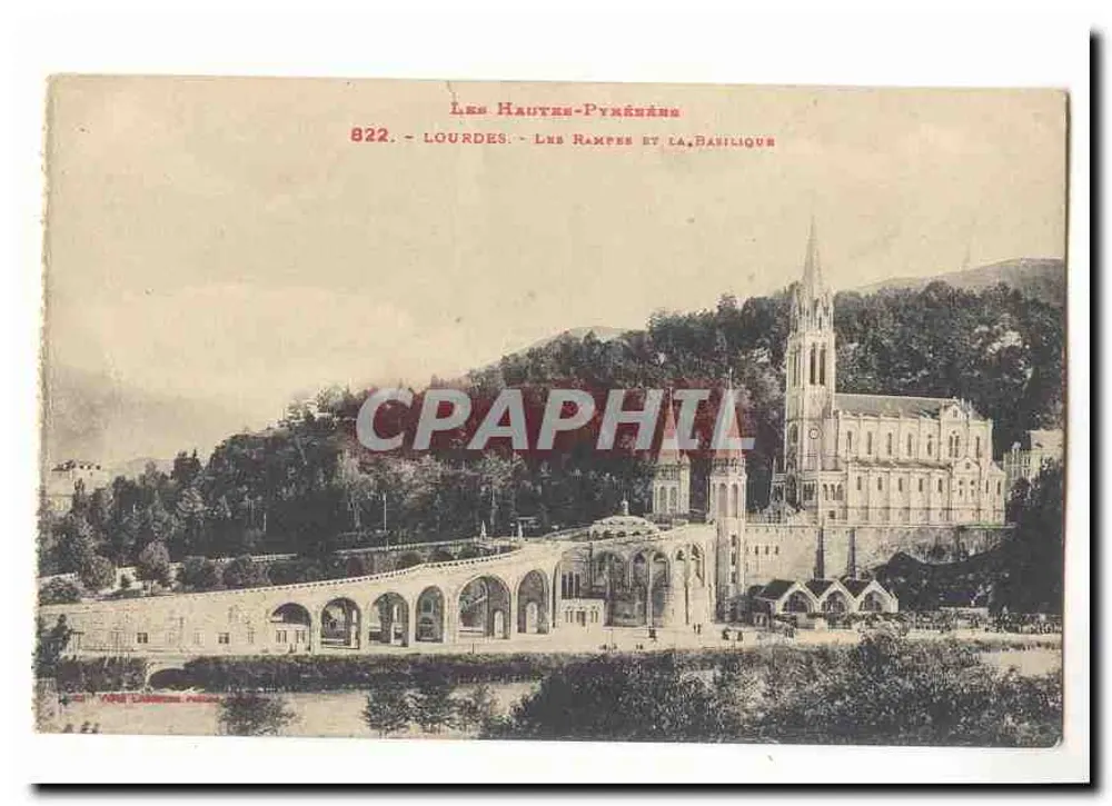 Lourdes - As Rampas e a Basílica — As Altas-Pirineus, n° 822 - Frente