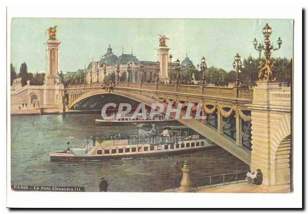 París - El Puente Alexandre III — vista del puente y del barco en el río Sena - Anverso
