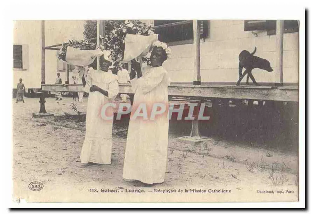 Gabon - Leangé — Néophytes de la Mission Catholique — Dauvissat, imp. Paris - Frente