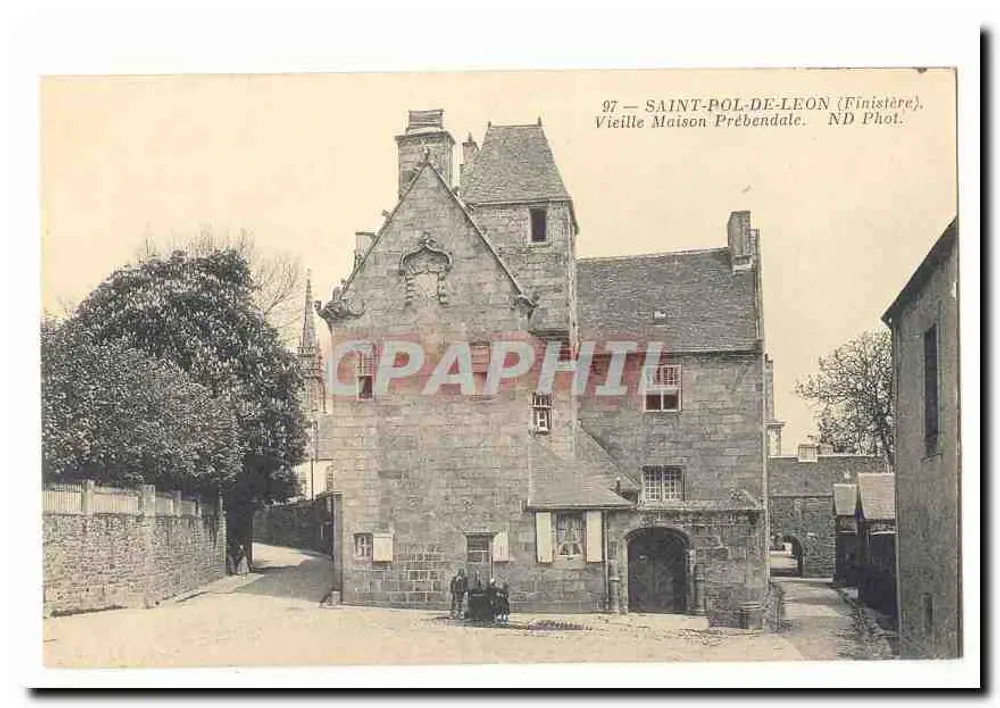 Saint-Pol-de-Léon (Finistère) — Oude Huis Prébendale — ND Phot. - Voorkant