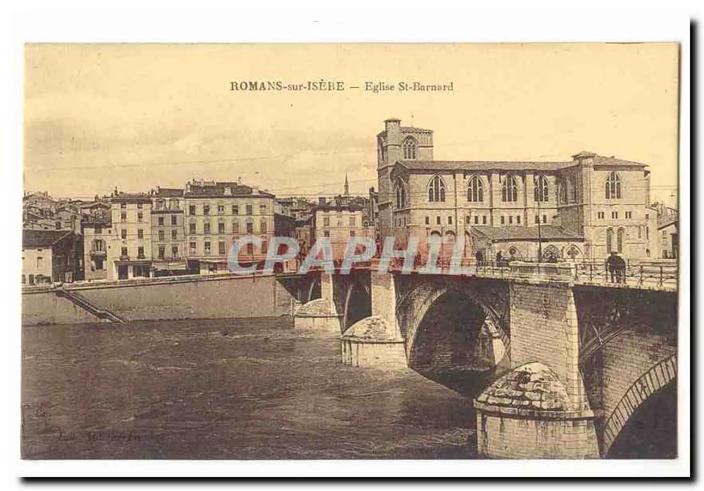 Romans-sur-Isère — Kerk van Sint-Barnard — uitzicht met brug - Voorkant