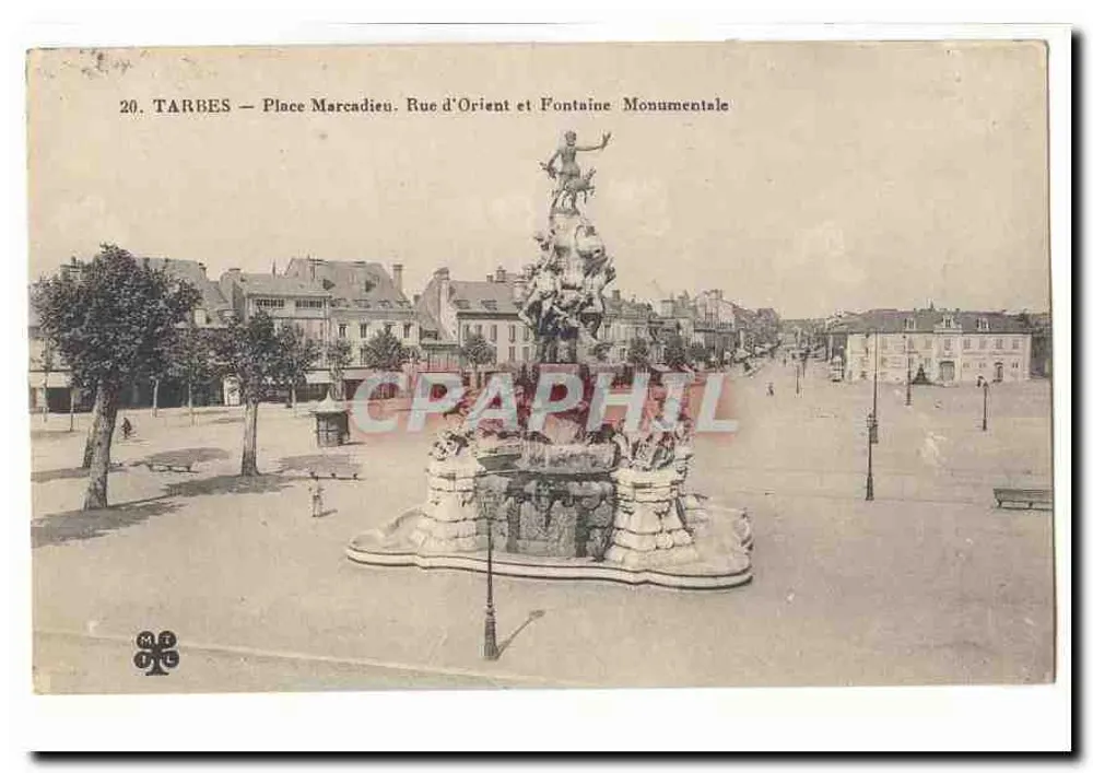 Tarbes — Place Marcadieu, Rue d'Orient und Fontaine Monumentale — Verleger M.P. n°20 - Vorderseite