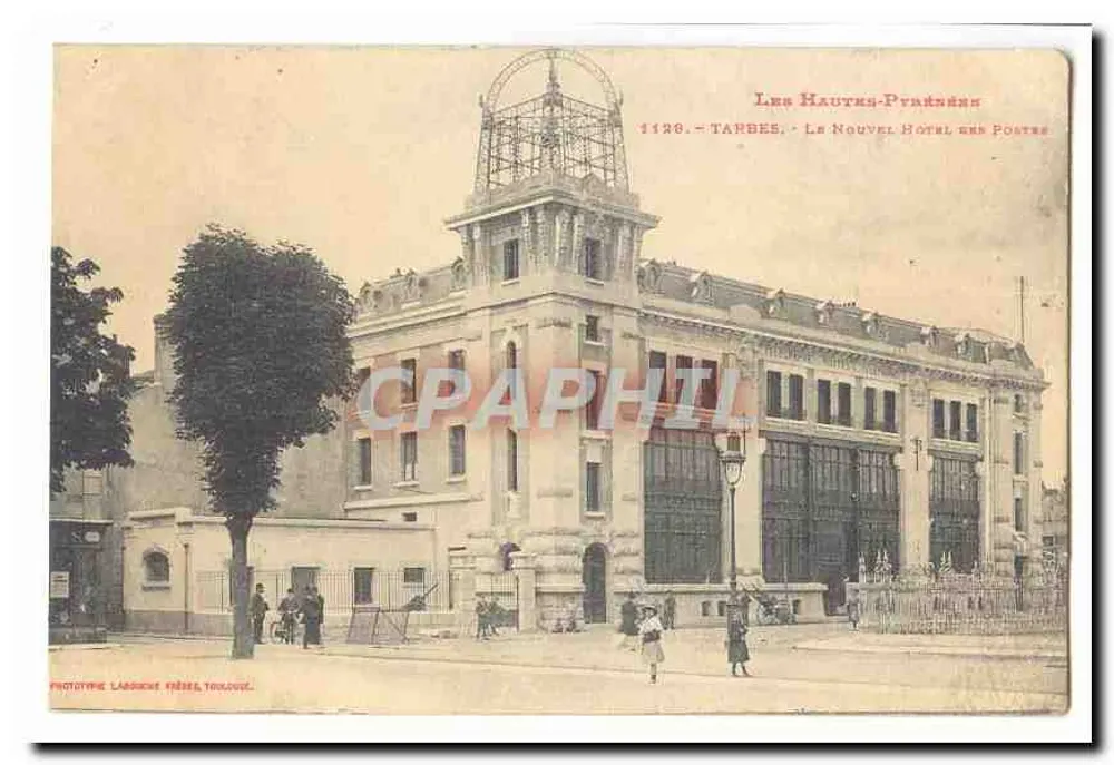 Tarbes - O Novo Hotel das Postas — As Altas-Pirineus - Frente