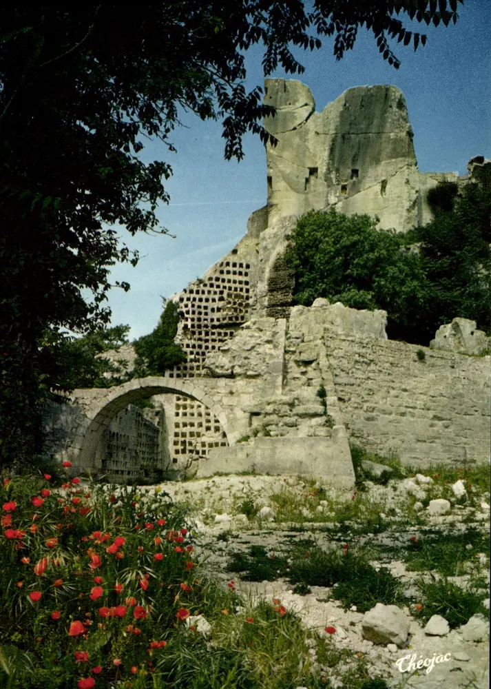 Les Baux-de-Provence — Die alten Taubenhäuser — Théojac - Vorderseite