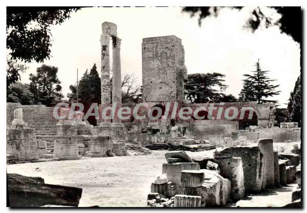 Arles am Rhône — Die Ruinen des antiken Theaters — Éditions Lumière, Lyon - Vorderseite
