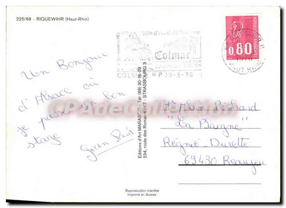 Riquewihr — rue pavée avec tour et vitrine de Jean Preiss — Jean Preiss & JJ Timmer - Verso