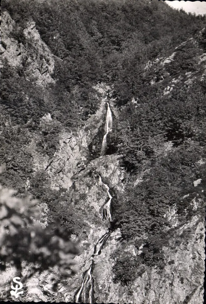Les Cascades de l'Hérauill — Valleraugue (Gard) — Éditions S.C. Rue Roda - Frente