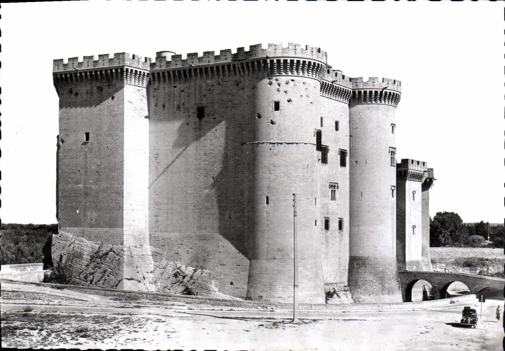 Tarascon (B. do Rh.) — O Castelo do Rei René — Edições 'S.I.' Lyon - Frente