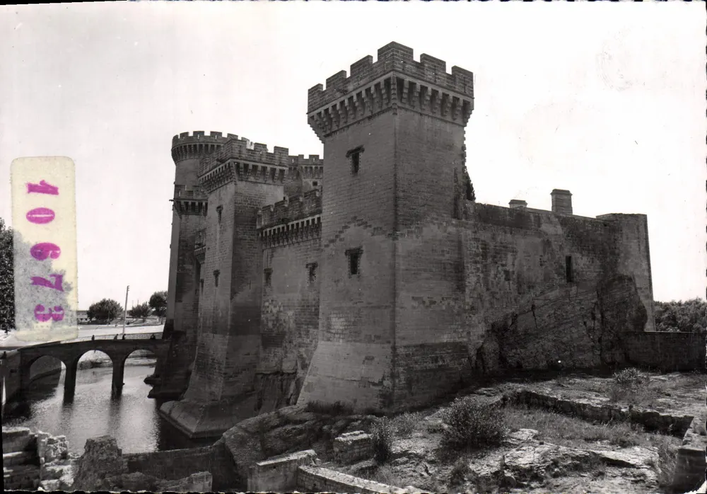 Tarascon (B.-du-Rh.) — O Castelo do Rei René — Éditions SL, Lyon - Frente
