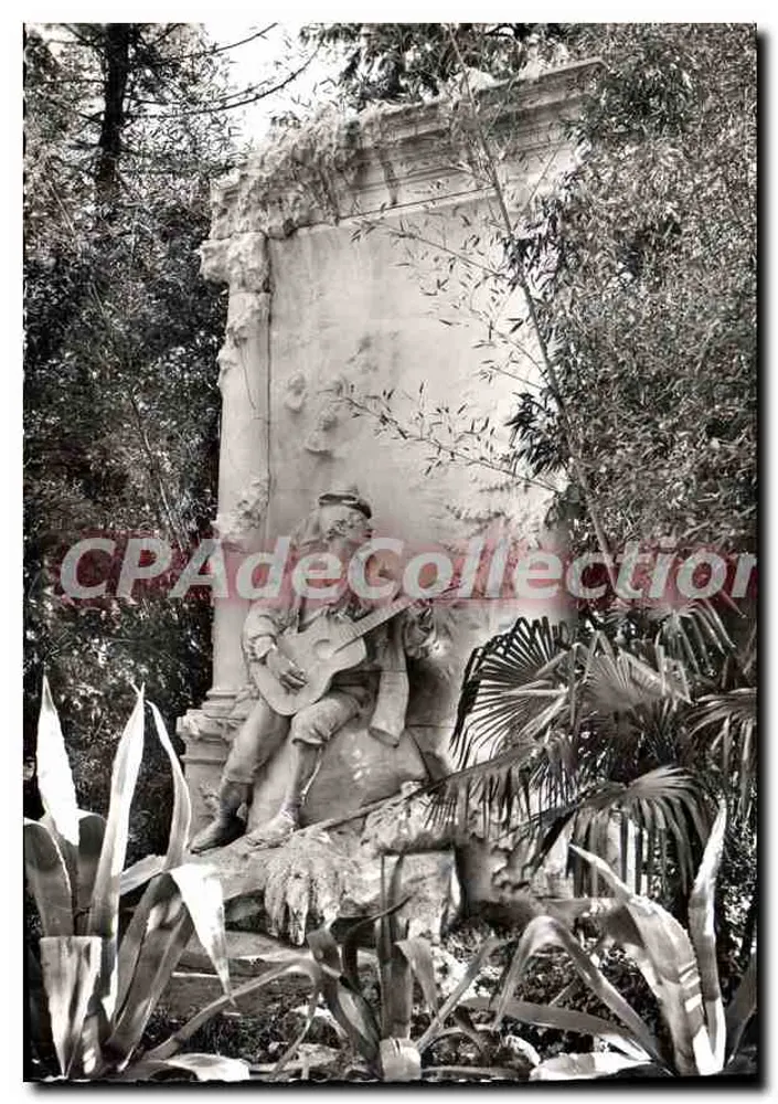 Estatua de um músico com guitarra — Perpignan — Edições S.A. Lyon - Frente