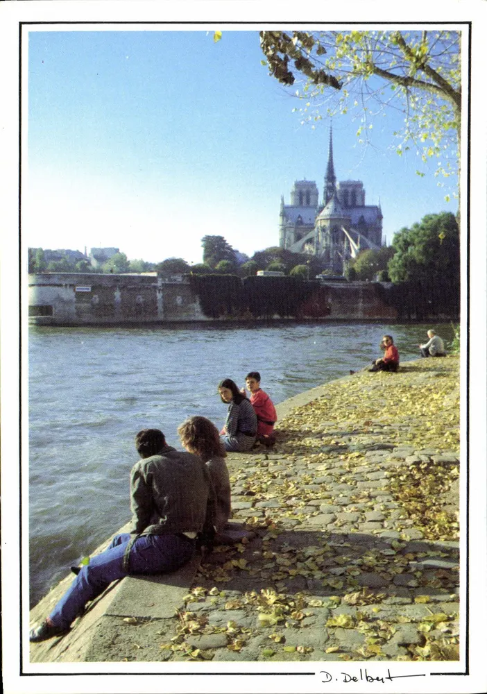 Notre-Dame de Paris — Ansicht von der Seine — D. Delburt - Vorderseite