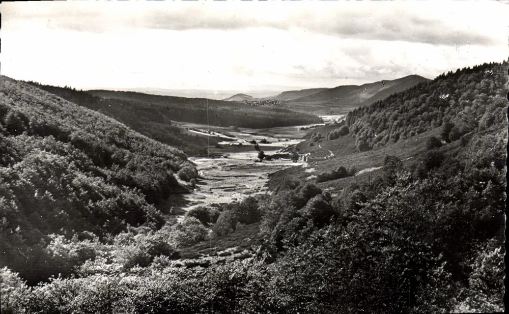 Massiv des Aigoual — Tal der Freude — Éditions S.L. Lyon - Vorderseite