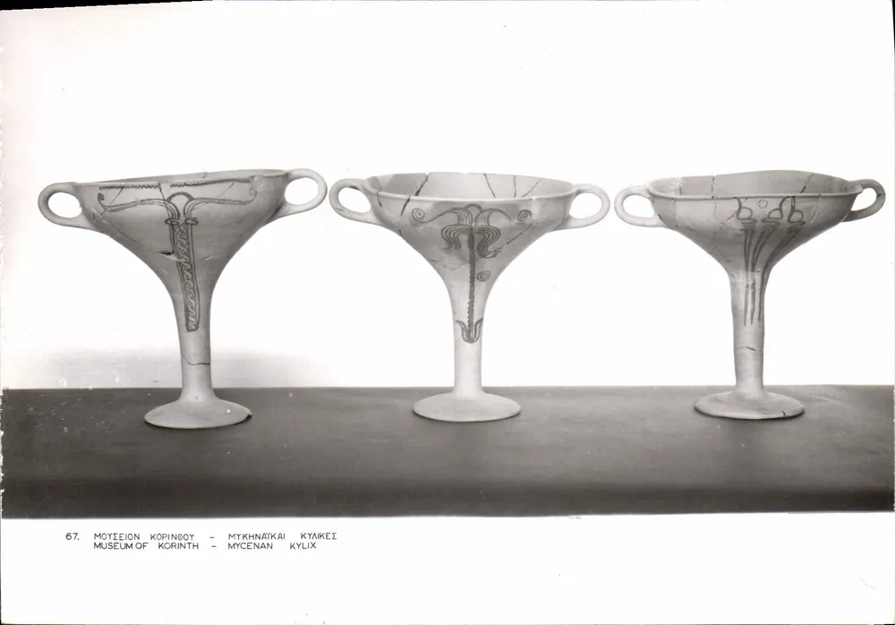 Museum of Corinth — Mykeneische Kyliken — n°67 - Vorderseite