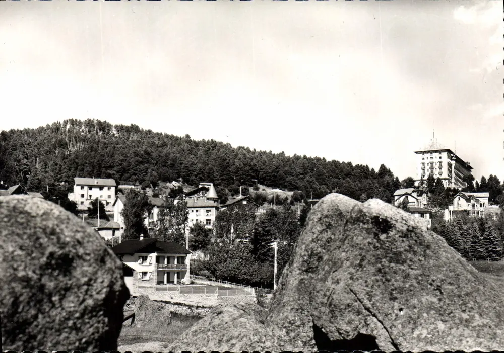 Font Romeu (P.O.) — Allgemeiner Blick — Éditions S.L. 157, Av. des Frères Lumière - Lyon - Vorderseite