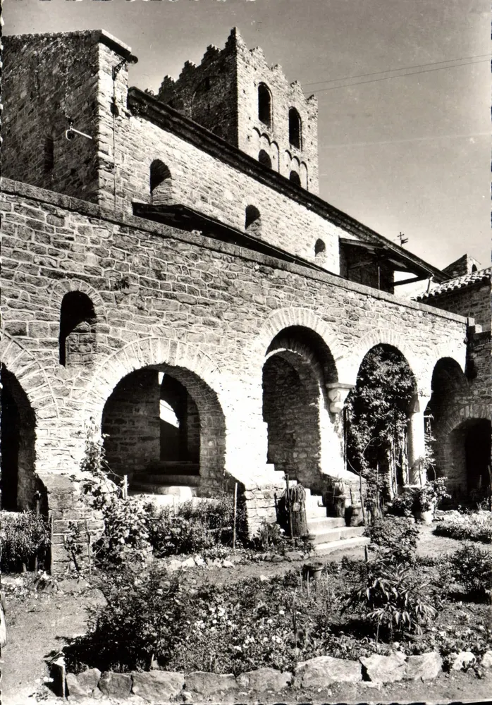 Abtei Saint-Martin du Canigou — 10. Jahrhundert — Editions S.I. des Frères Lumière, Lyon - Vorderseite