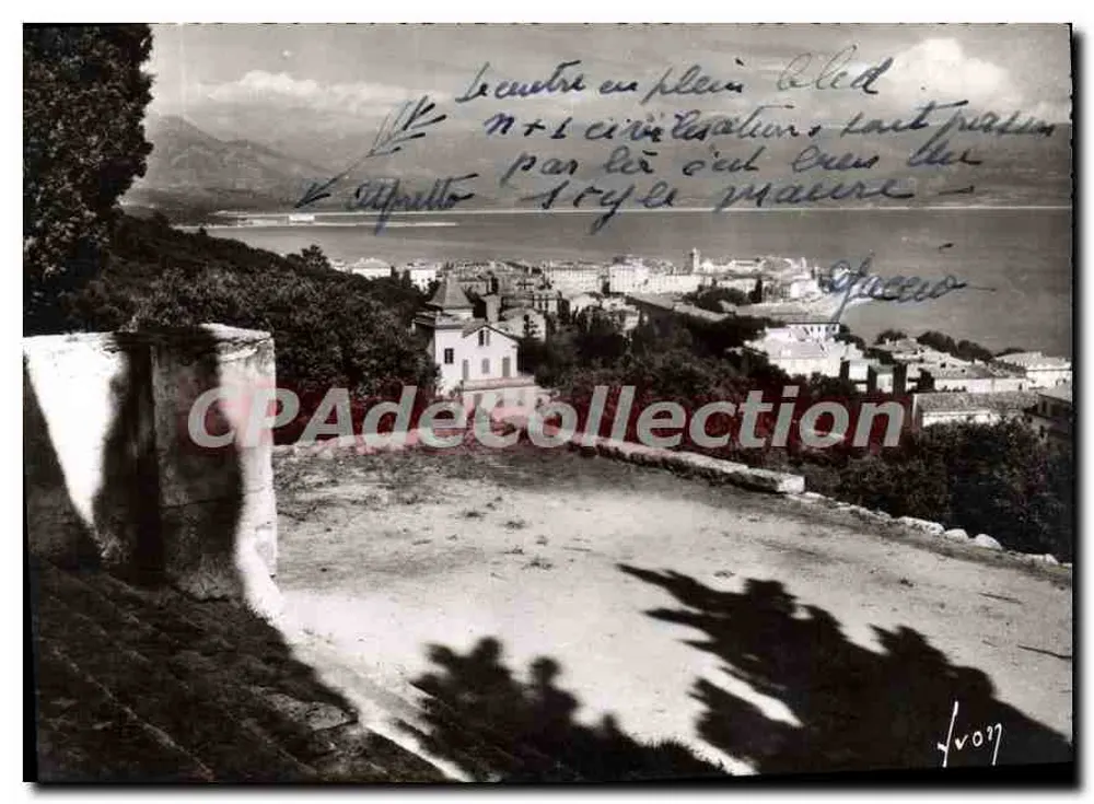 Ajaccio — allgemeiner Blick auf die Stadt und den Golf — CPAdeCollection - Vorderseite