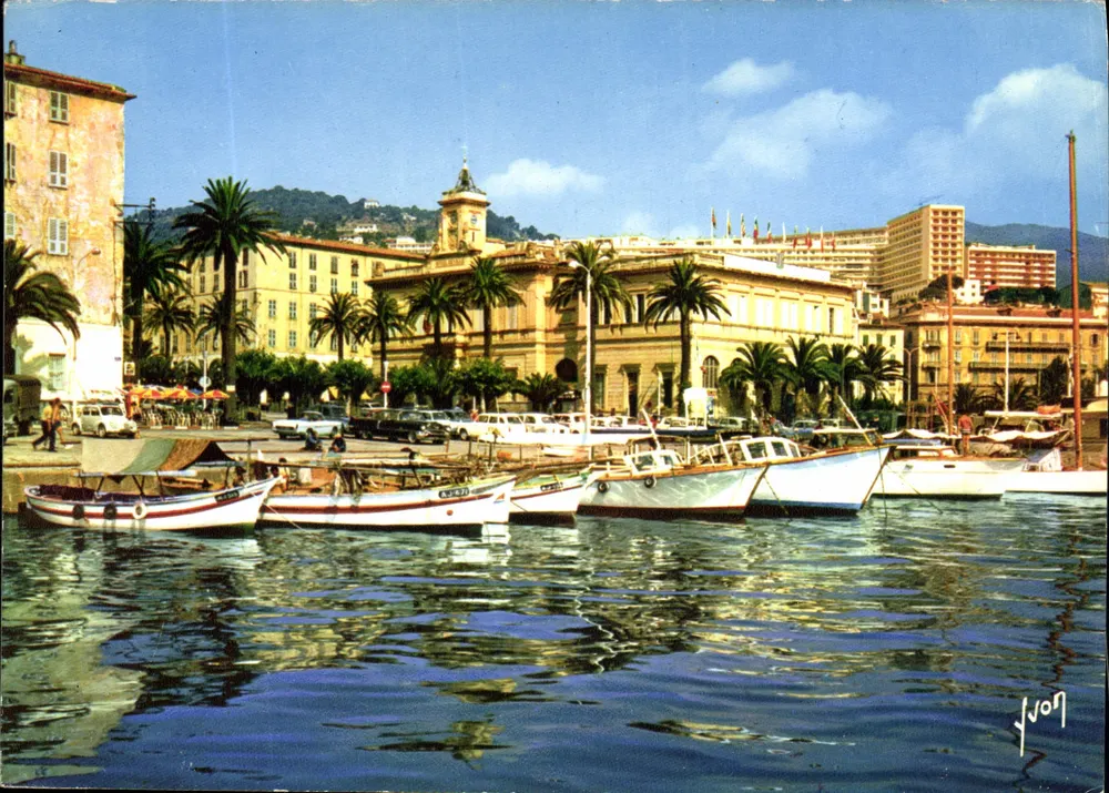 Ajaccio — Der Quai de Plaisance, überblickend auf die Place Foch, Rathaus — Éditions du Républicain, Paris - Vorderseite