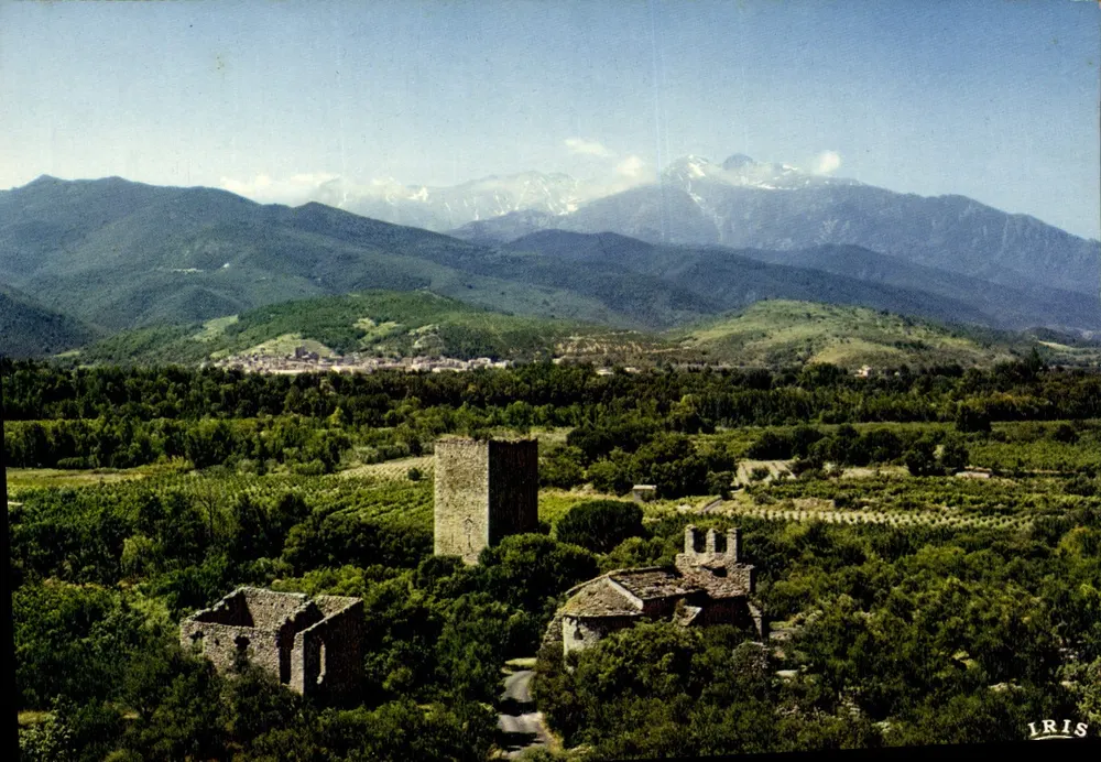 세미모던 일레-sur-tet 전경과 칸이고 - 앞면